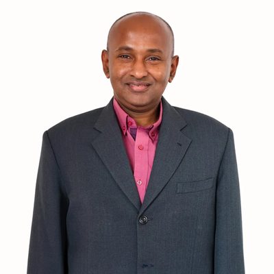 Foto Dr. Praveen Singam V Satkuna Singam