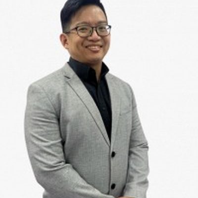 Foto Dr. Tan Peng Ji