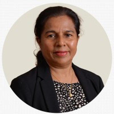 Foto Prof. Dr. Esther G. Ebenezer
